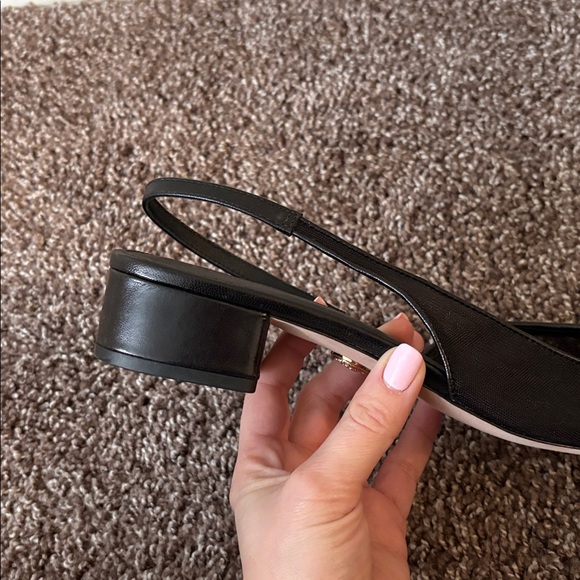 Veronica Beard Black Slingback Cap Toe Leather Mesh Heels Size 9.5 - Picture 7 of 7